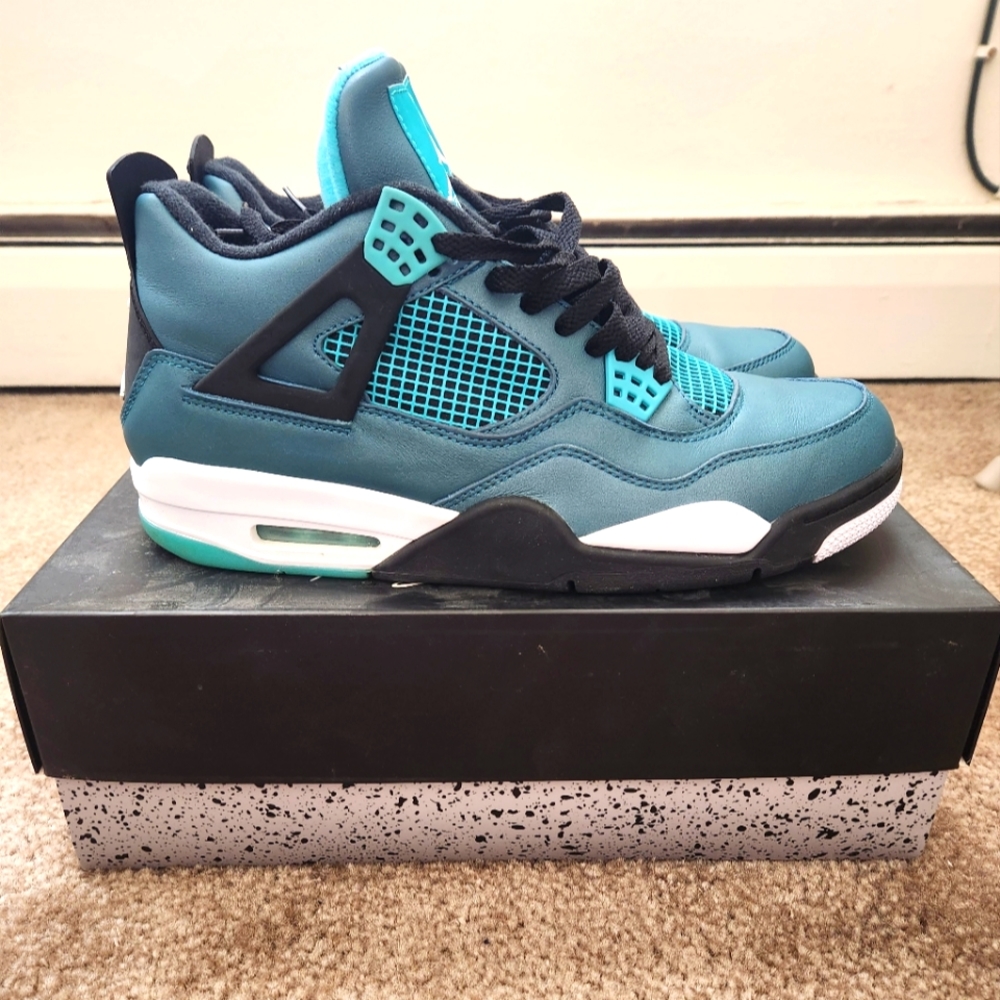 Jordan 4 Retro Teal